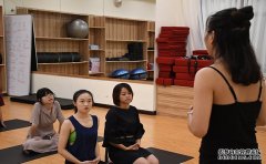 杏鑫开户平台专业瑜伽私教哪里有？